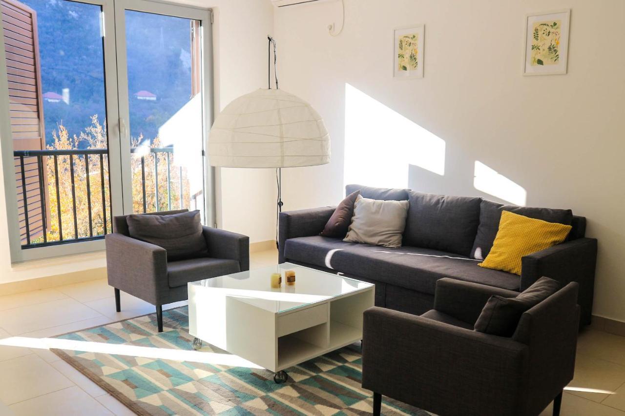 Lavender Bay Apartments D3 Or D5 I By Andreas Crivellaro Donji Morinj Εξωτερικό φωτογραφία