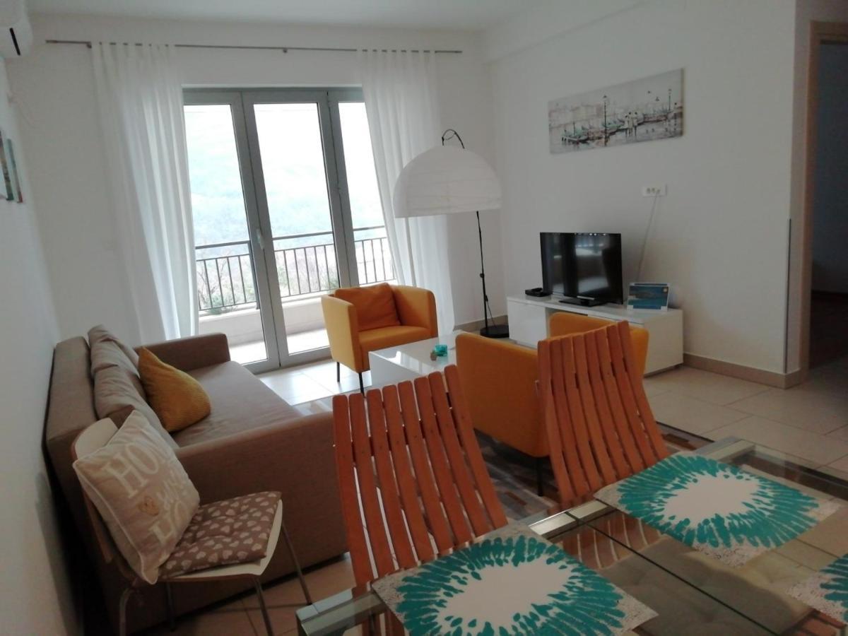 Lavender Bay Apartments D3 Or D5 I By Andreas Crivellaro Donji Morinj Εξωτερικό φωτογραφία